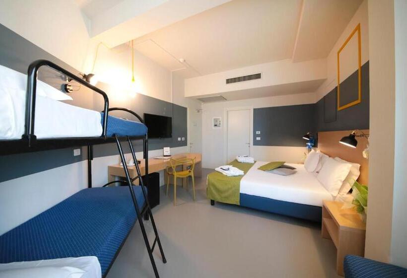 Семейный Номер, Best Western Hotel Cristallo Mantova