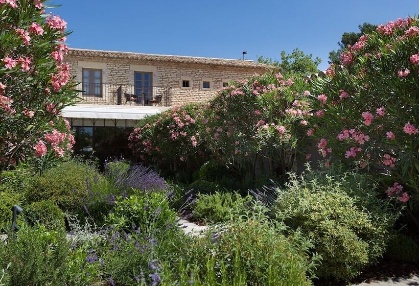 اتاق سوپریور با بالکن, Le Jas De Gordes