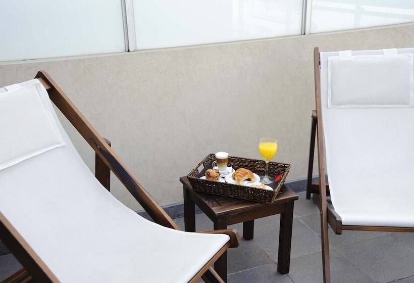 سوئیت با بالکن, Awwa Suites & Spa