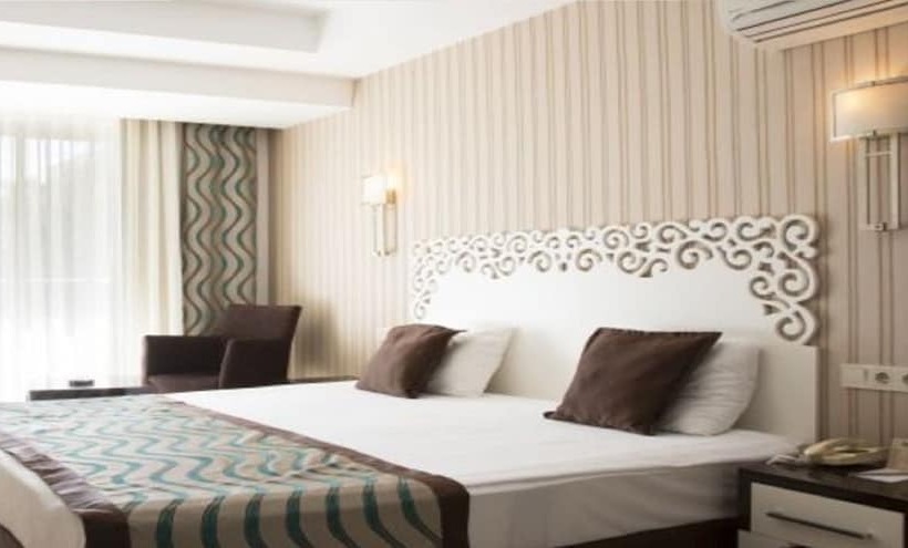 Quarto Familiar Vista Jardim, Horus Paradise Resort - All Inclusive