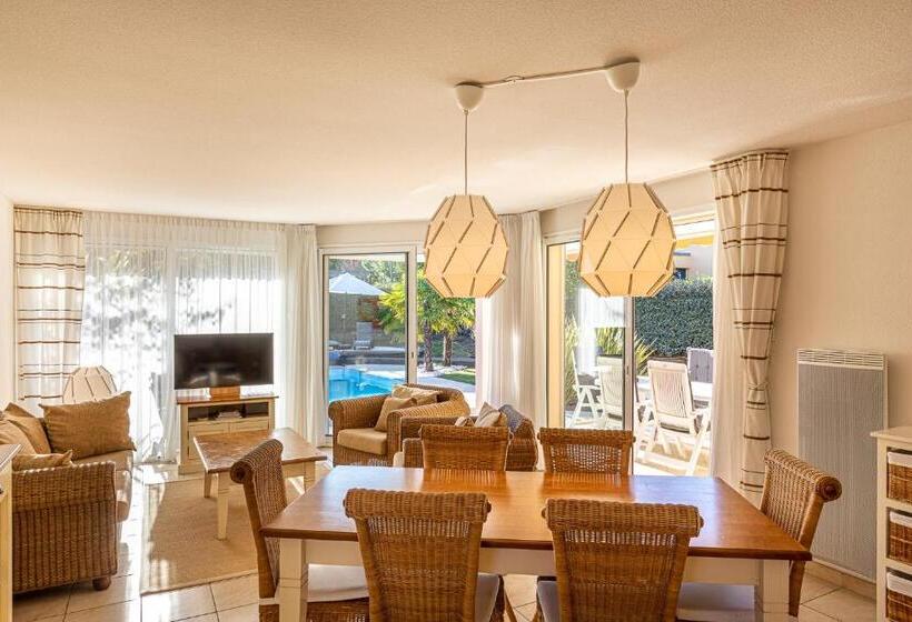 Вилла 3 Спальни с Бассейном, Oasis Les Jardins Des Sables D'olonne