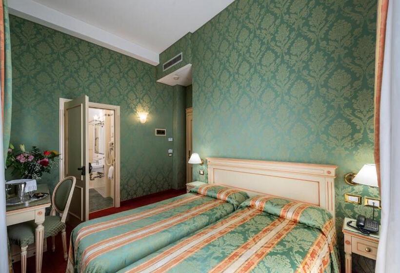 اتاق استاندارد, Villa Delle Palme