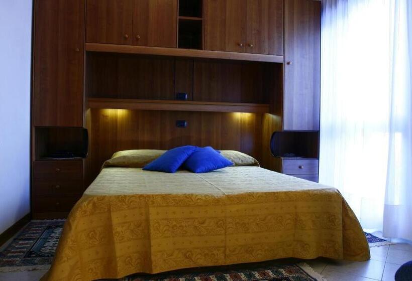Quarto Estandar, Acapulco