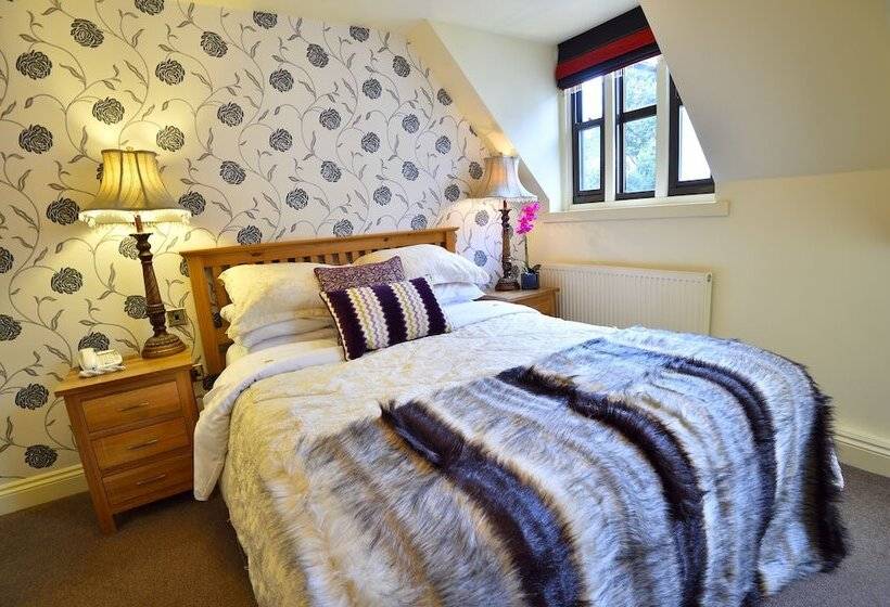 标准间, Angmering Manor