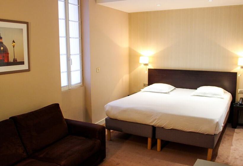 Номер Стандарт Трехместный, Grand Hôtel D Orléans