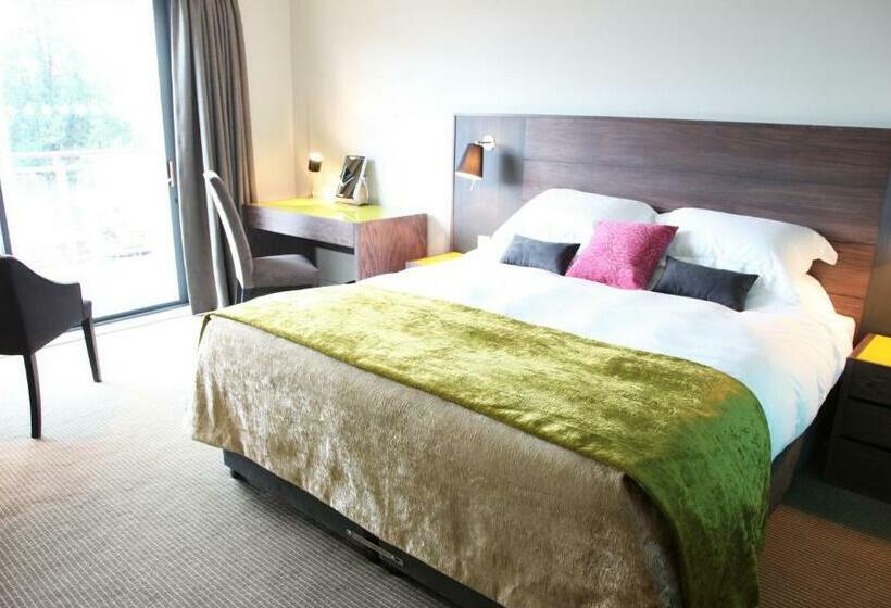 Номер Deluxe, The Cornwall Hotel Spa & Lodges