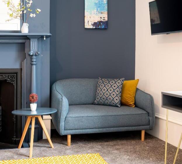 اتاق استاندارد با تخت بزرگ, Bricksage Rooms, King S Lynn South Gate
