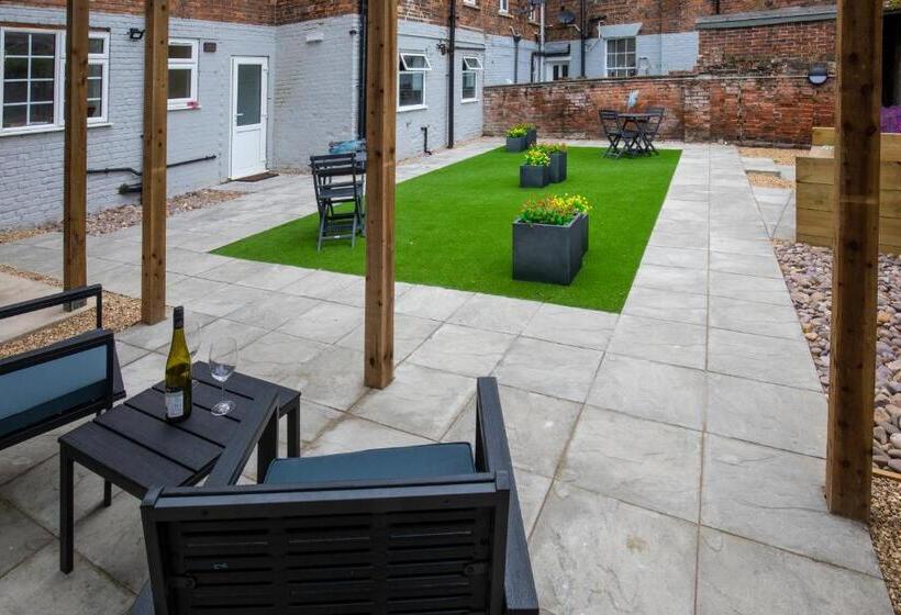 اتاق سوپریور, Bricksage Rooms, King S Lynn South Gate