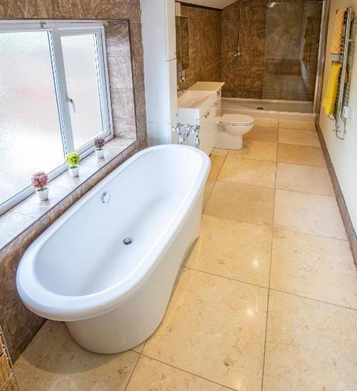 اتاق استاندارد با تخت بزرگ, Bricksage Rooms, King S Lynn South Gate