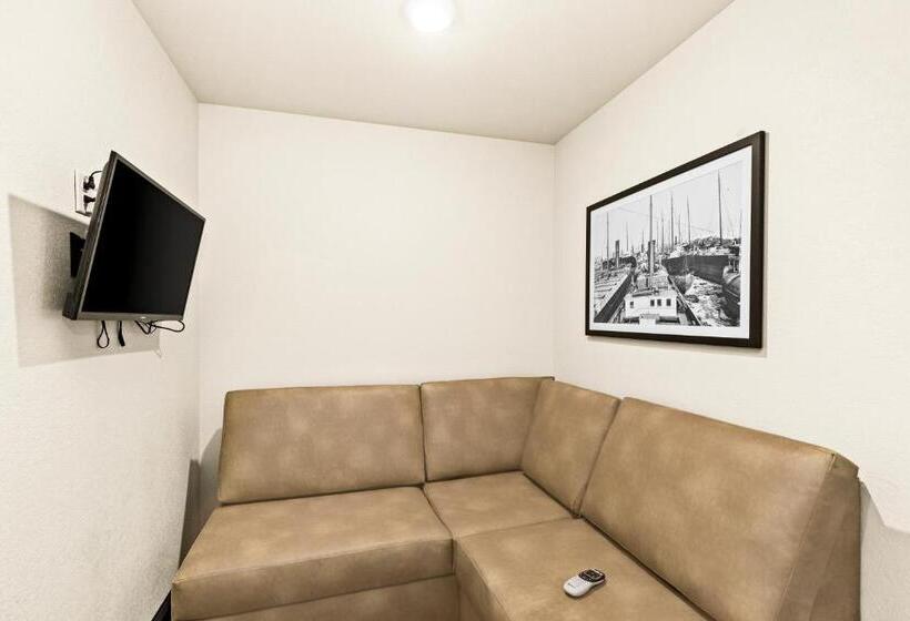 Студия Стандарт, Cobblestone Hotel & Suites   Superior Duluth