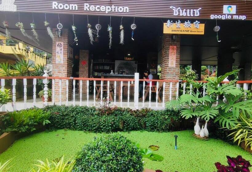 Номер Стандарт Совместная Ванная, Shin Sane Guest House