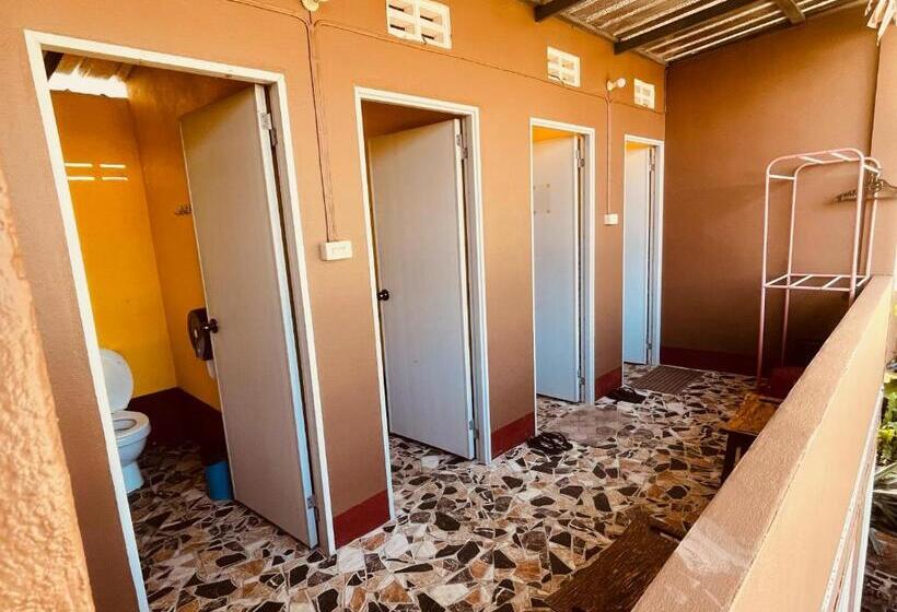 Номер Стандарт Совместная Ванная, Shin Sane Guest House