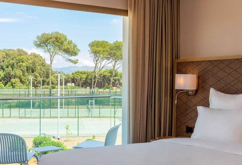 Номер Superior с Балконом, Radisson Blu Resort Al Hoceima