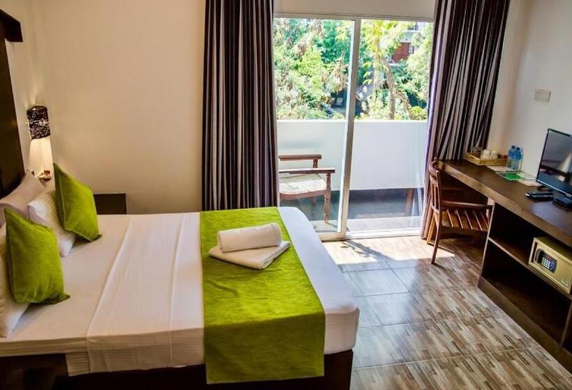 Номер Superior с Балконом, Sundaras Resort & Spa Dambulla