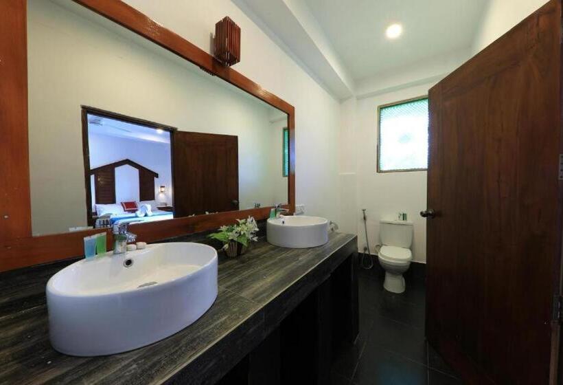Семейный Номер Deluxe, Sundaras Resort & Spa Dambulla