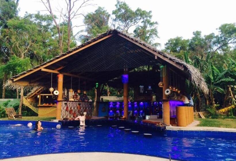Семейный Номер Deluxe, Sundaras Resort & Spa Dambulla