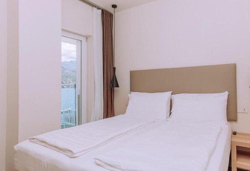 Президентский Люкс, Ah Porticcioli Boutique Apartments
