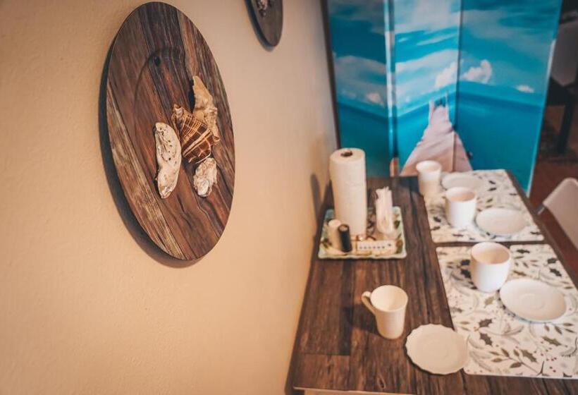 キングサイドベッドのスタンダードワンルーム, Hollywood Light Haven Lodge