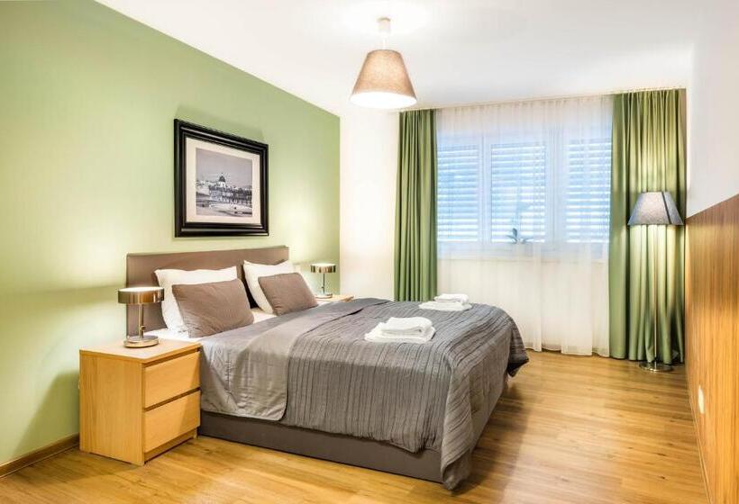 سوئیت 2 خوابه, Jimmy S Apartments Siena