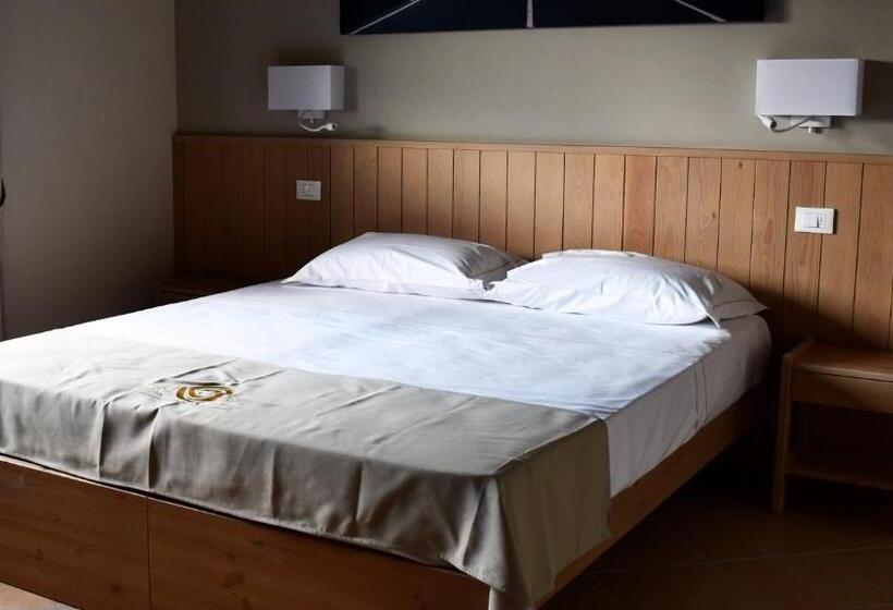 Номер Стандарт, Eco Rooms & Apartments