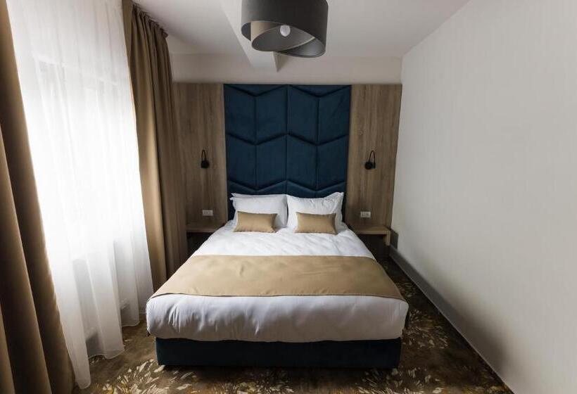 산 전망 스위트, Nedei Hotel&spa Transalpina
