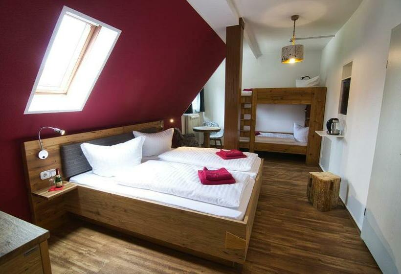 Студия Стандарт, Berghotel Bärenstein