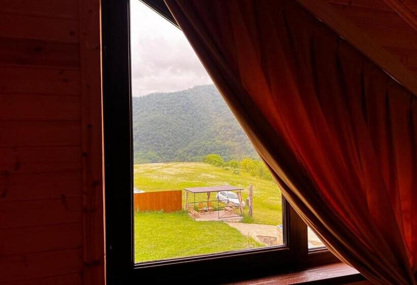 Вилла 2 Спальни, Cottage Chalet And Tours