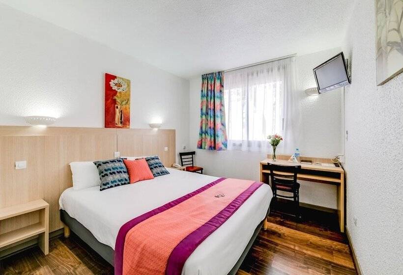 Номер Стандарт, Abbatiale Hotel Grenoble Centre
