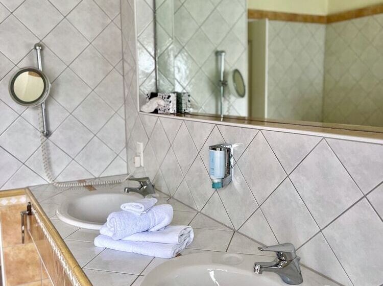 اتاق راحتی یک تخته, Villa Sophienhohe