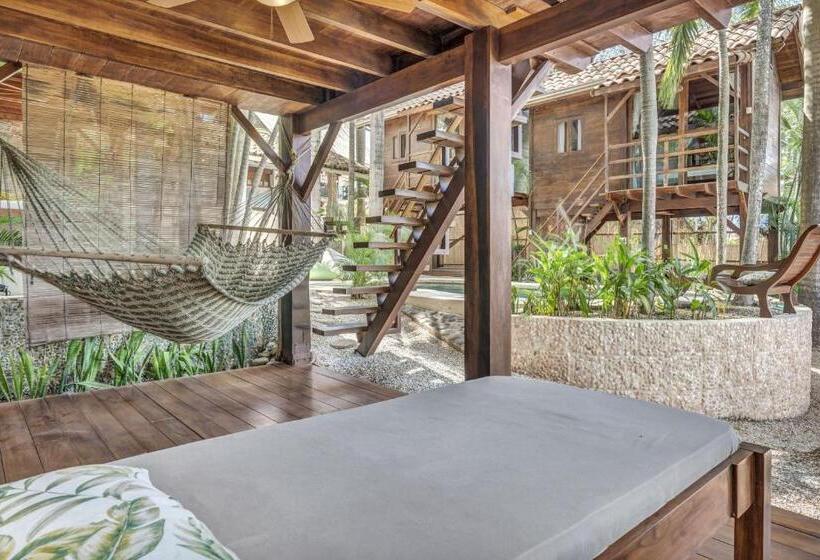 Бунгало Стандарт, The Beach Bungalows   Yoga And Surf House   Adults Only