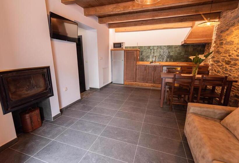 침실 1개 수피리어 아파트, Apartamentos Rurales Casa Llongo