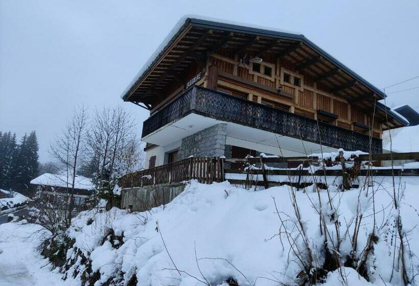 اتاق استاندارد, B&b La Seigneurie
