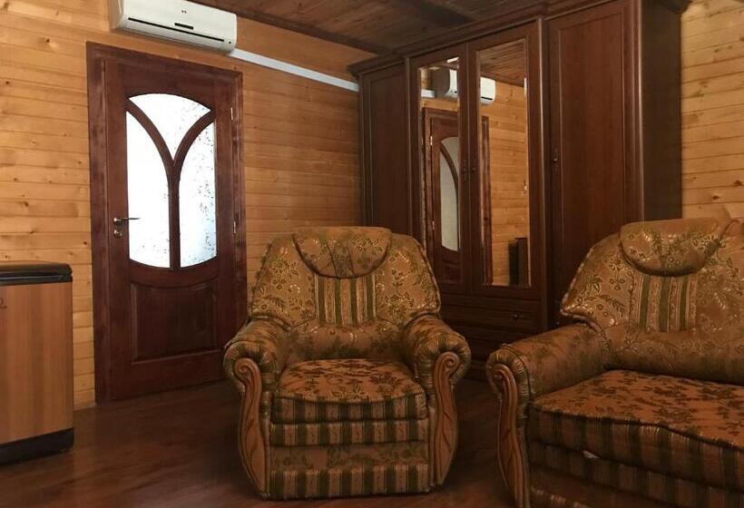 Семейный Номер, Elf Cottage
