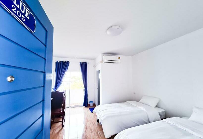 Номер Deluxe, Blue House