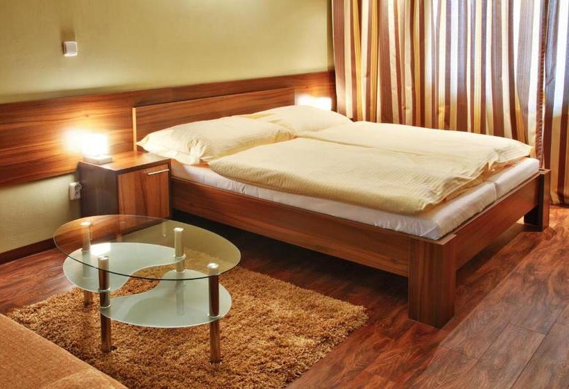 Полулюкс, & Wellness Lesanka