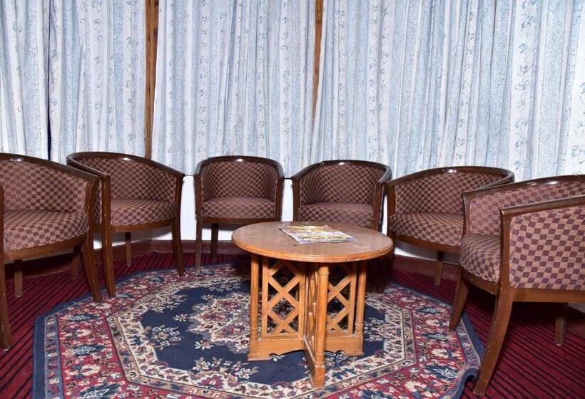 수피리어 룸, Snow King Retreat  Himalayan View , Revolving Restaurant , Pinewood Cottages , Huts , Villas , Rooms