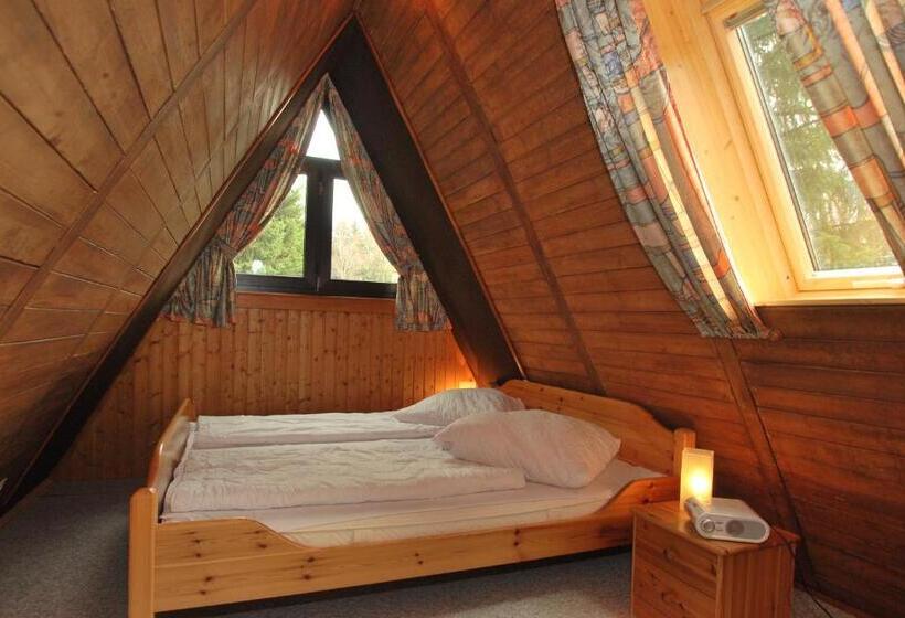 Апартаменты 3 Спальни, Holiday Park  Nurdach