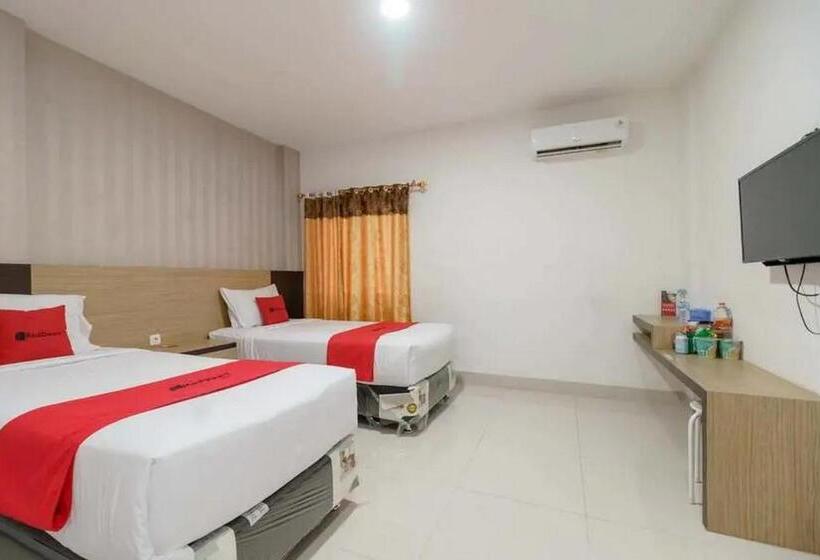 Номер Стандарт, Reddoorz Plus @ Cemara Asri Medan