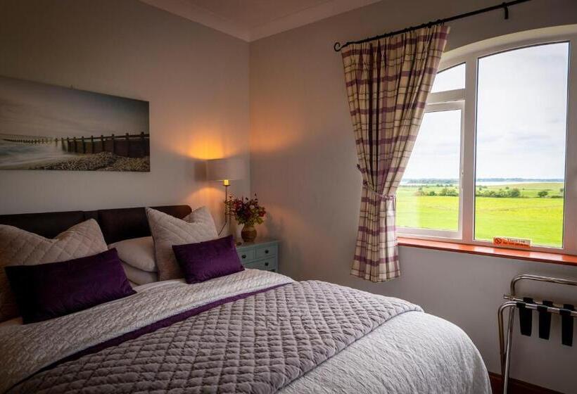 חדר סטנדרט נוף לנהר, Bunratty Meadows Bed & Breakfast