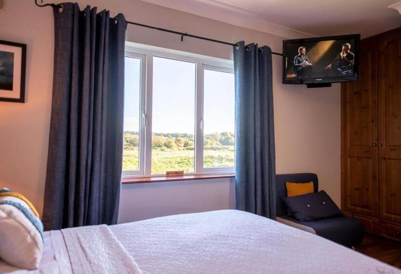 Номер Стандартный с Видом, Bunratty Meadows Bed & Breakfast