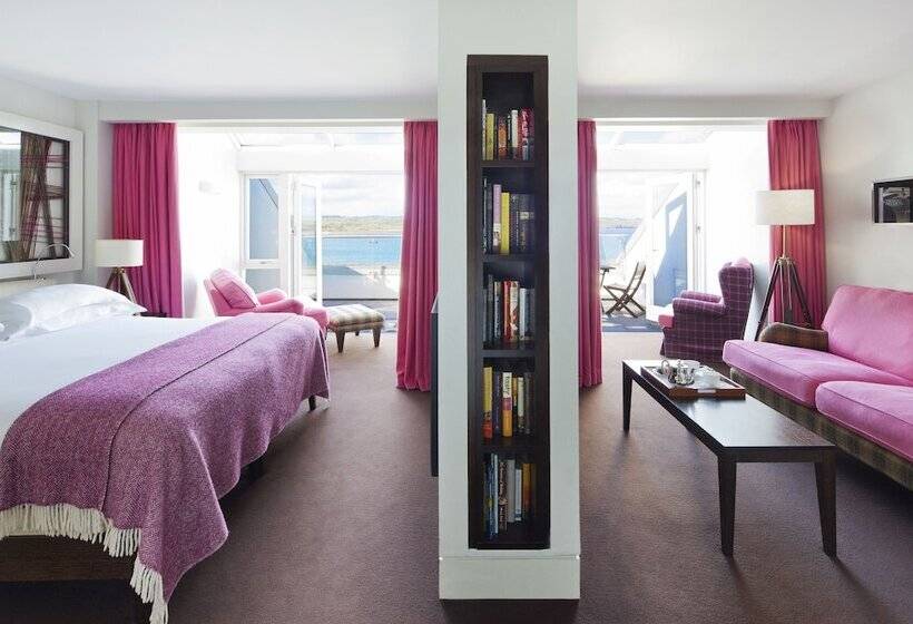 Suite with Terrace, Cliff House