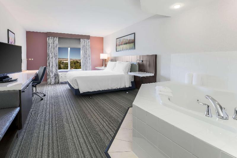 Стандартный Номер Кровать Кинг, Hilton Garden Inn Reno