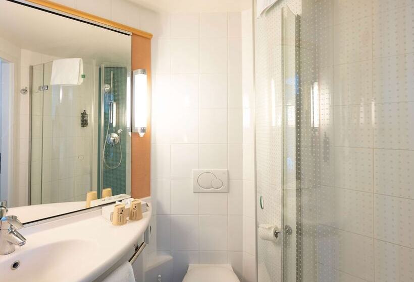 Номер Стандарт, Ibis Lausanne Centre