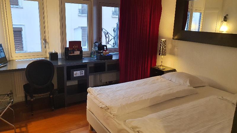 اتاق استاندارد, Tralala Hotel Montreux