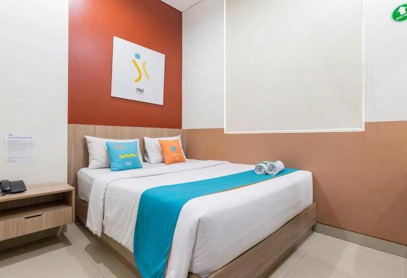 Номер Superior, Sans Hotel Rajawali Surabaya By Reddoorz