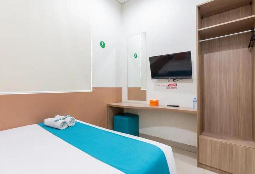 Номер Superior, Sans Hotel Rajawali Surabaya By Reddoorz