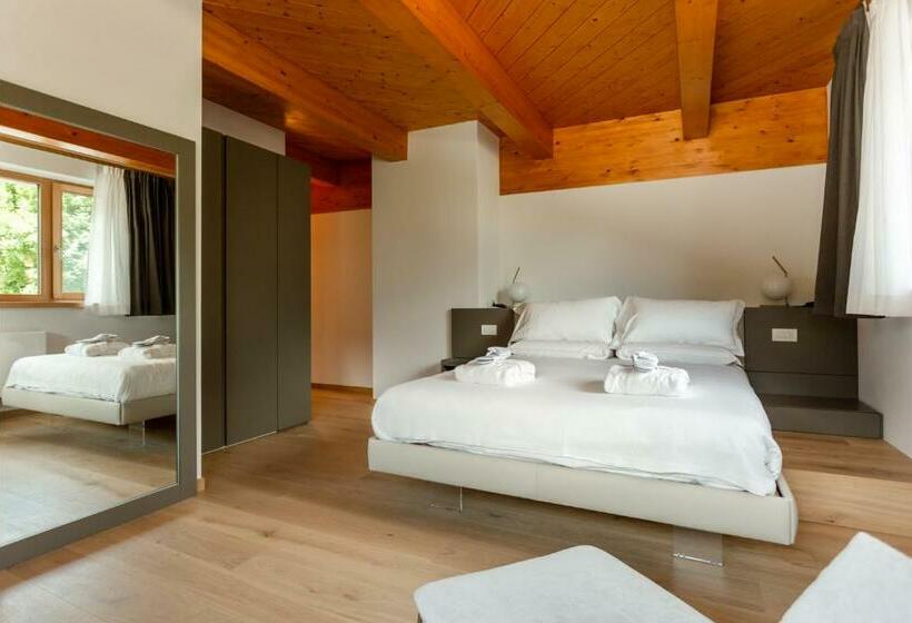 Номер Стандарт, Foresteria Crotasc