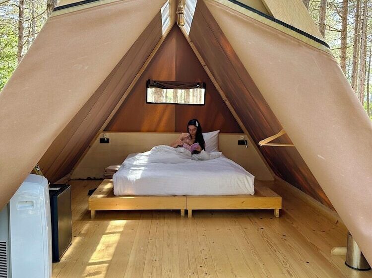 Standard Tent, Longosphere Glamping