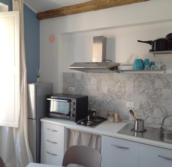 Escritório Deluxe, La Reggia Apartments Milazzo