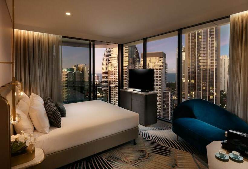 Номер Executive, Dorsett Gold Coast